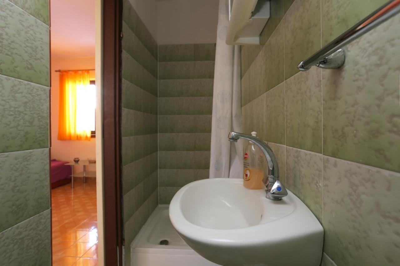 Apartments By The Sea Slatine, Ciovo - 16131 Exterior foto