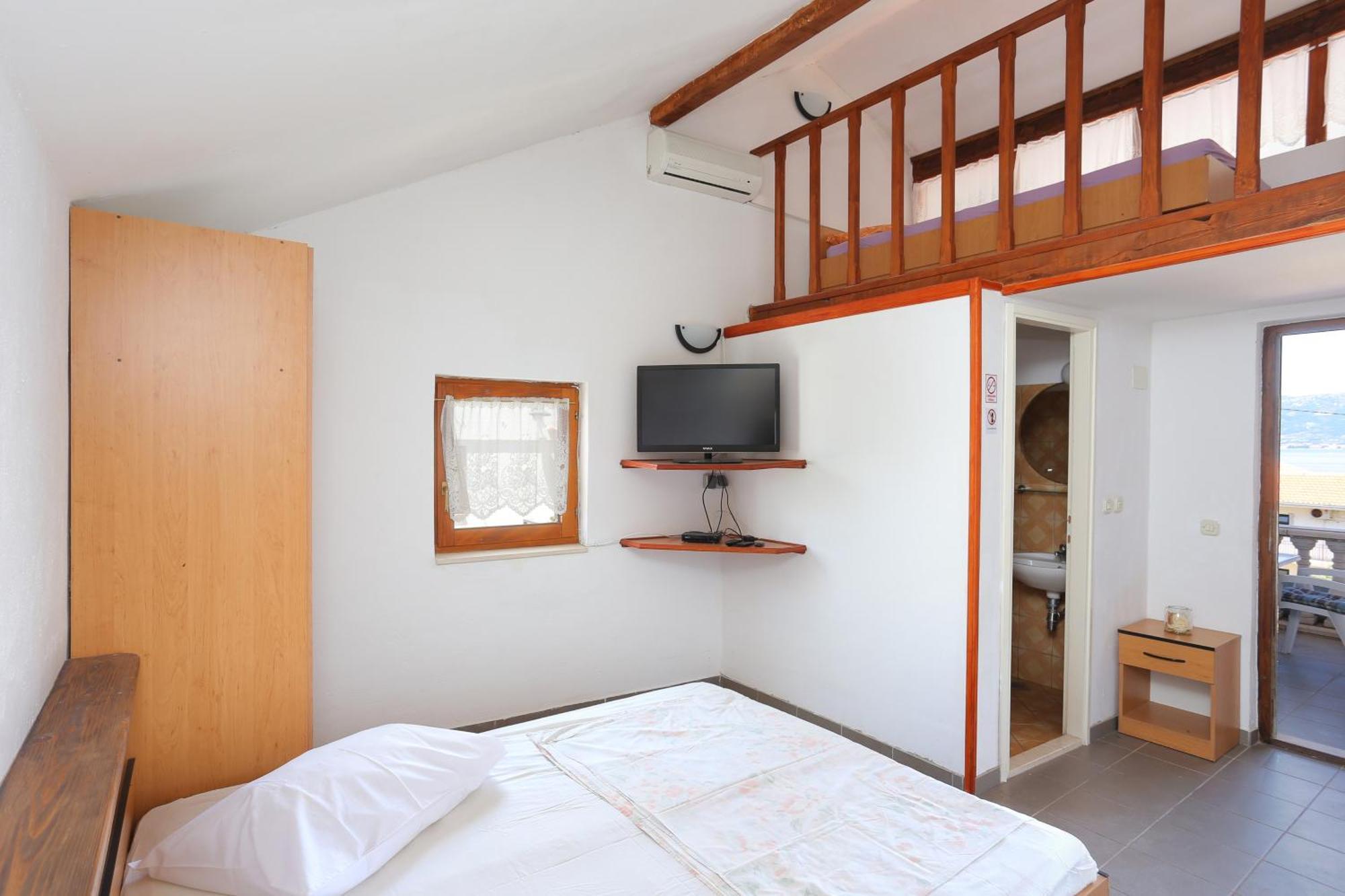 Apartments By The Sea Slatine, Ciovo - 16131 Quarto foto